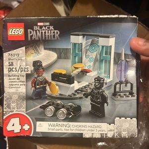 LEGO Marvel Black Panther Shuri's Lab 76212 Building Toy Set NEW - SEE DETAILS